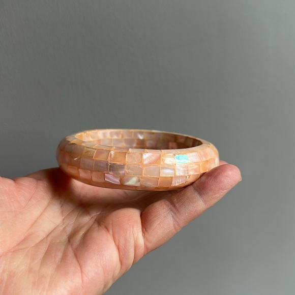 Softest Pink Mosaic Shell Bracelet - Picture 8 of 8